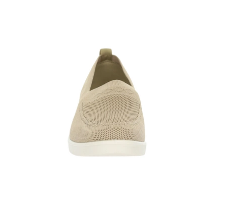 Komfortowe czółenka płaskie półbuty lekkie UNISOFT