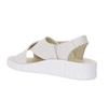 Białe skórzane sandały damskie na komfortowej niskiej koturniePolskie Helios model 132