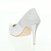 Srebrne połyskujące szpilki ślubne buty na cienkiej wysokiej szpilce Monica - Produkt Polski