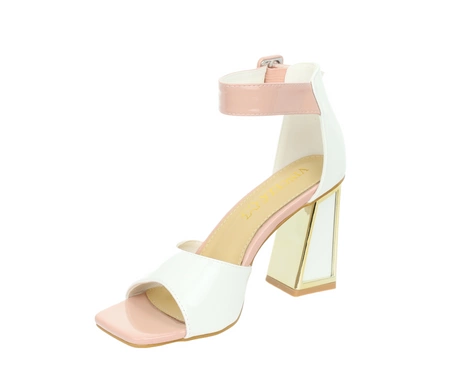 Białe sandały na wysokim eleganckim obcasie z dodatkiem złota ślubne Vinceza