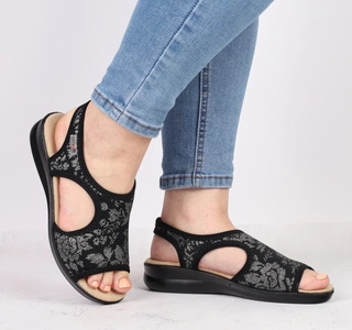 Czarne lekkie sandały damskie płaskie komfortowe wsuwane UNISOFT