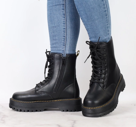 Czarne glany damskie botki traperki na platformie NEWS