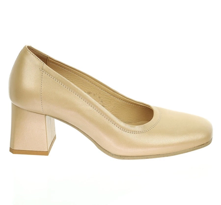 Skórzane czółenka szyte na wygodnym obcasie Gino Fabiani