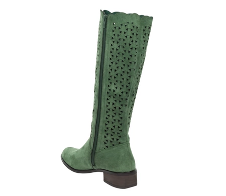 Zielone zamszowe kozaki damskie płaskie ażurowe Eveline