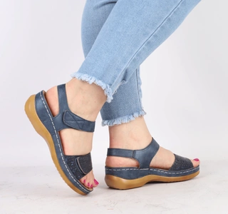 Granatowe sandały damskie regulowane na rzepy komfortowe Jezzi