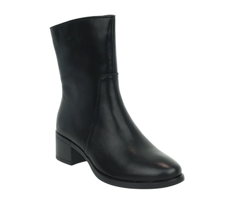 Czarne skórzane botki damskie zimowe na wygodnym obcasie Jezzi