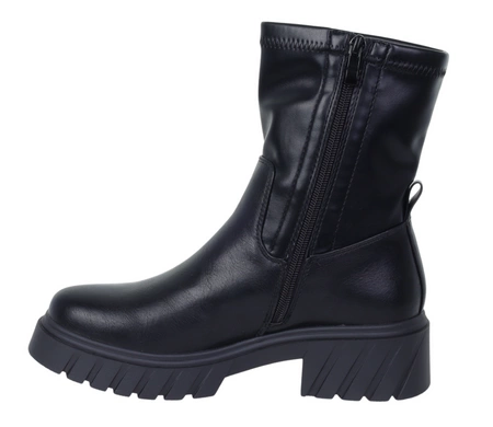 Czarne botki damskie wysokie na grubej platformie licowe Jezzi