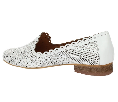 Eleganckie białe czółenka płaskie ażurowe ze skóry naturalnej MODO