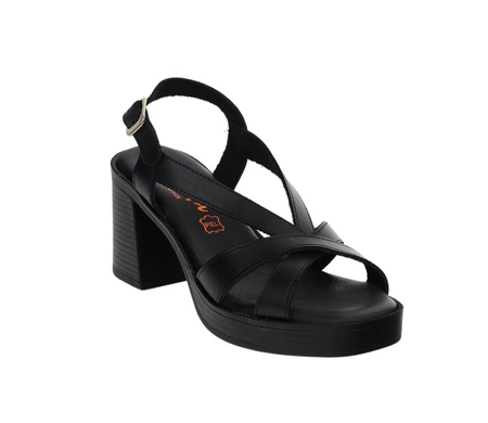 Skórzane sandały czarne na obcasie i platformie kHiszpańskie El Pimpi