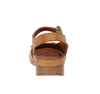 Brązowe sandały na niskiej koturnie ze skóry naturalnej POLSKIE Gino Fabiani