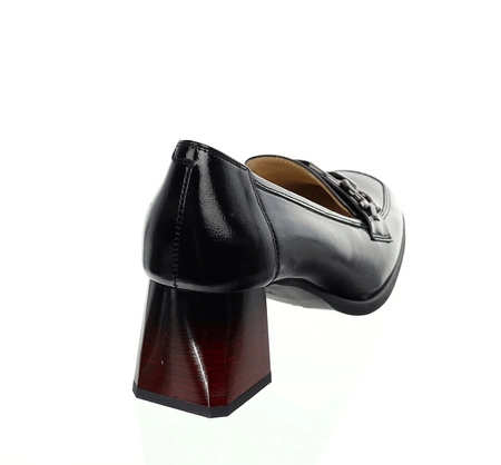 Lakierowane czółenka lordsy na klocku skórzane Gino Fabiani