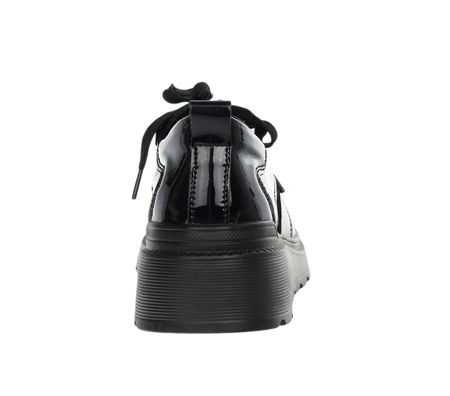 Czarne lakierowane półbuty damskie skórzane sznurowane na platformie Jezzi