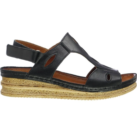 Czarne sandały skórzane damskie na lekkiej koturnie szyte Gino Fabiani - Produkt Polski