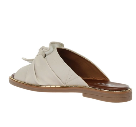 Beżowe eleganckie klapki damskie płaskie z kokardą Jezzi