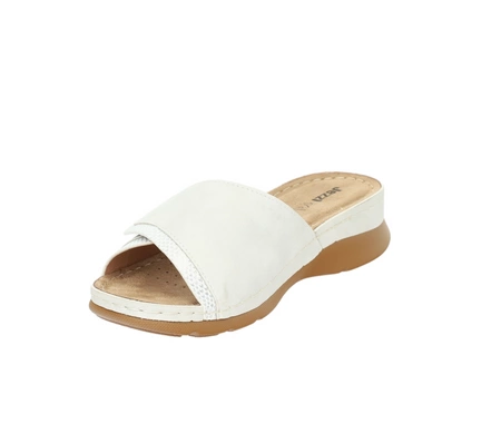 Białe klapki damskie na wygodnej podeszwie regulowane na rzepy szpitalne Jezzi