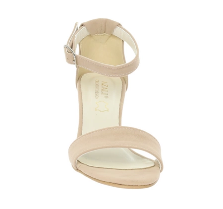 Beżowe sandały na obcasie z paskiem na kostce i zakrytą piętą AZALI