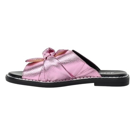 Jasno różowe klapki damskie płaskie z kokardą Jezzi