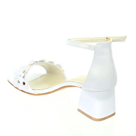 Białe sandały damskie na szerokim obcasie Daisy od Azali