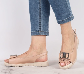 Płaskie sandały damskie eleganckie w kolorze brudnego różu Jezzi