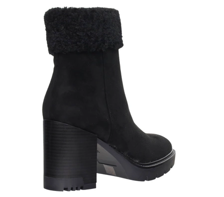 Czarne botki zimowe z eko wełną na obcasie i platformie Jezzi
