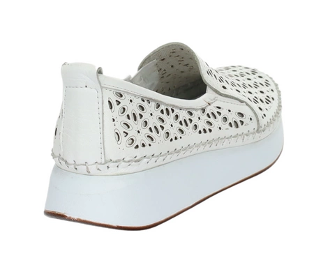 Skórzane białe półbuty damskie komfortowe mokasyny wsuwane MODO