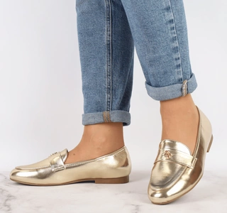 Złote mokasyny damskie płaskie półbuty komfortowe Jezzi