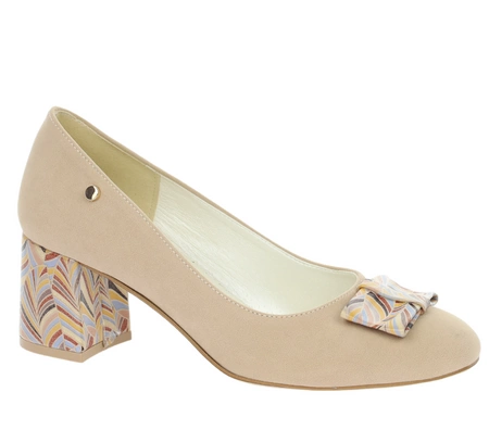 Beżowe czółenka eleganckie i komfortowe na niskim obcasie Jasmine od Azali