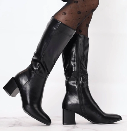 Czarne kozaki eleganckie na klocku ocieplane Jezzi