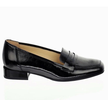 Eleganckie półbuty damskie lakierowane lordsy skórzane Gino Fabiani