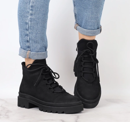 Czarne trapery damskie skórzane buty górskie Polskie Gino Fabiani