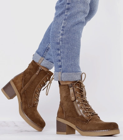 Brązowe czekoladowe botki zamszowe sznurowane na klocku Seastar
