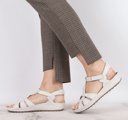 Beżowe sandały damskie ze skóry naturalnej komfortowe Gino Fabiani - Produkt Polski