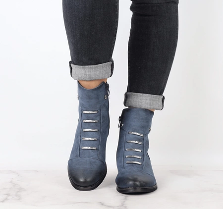 Niebieskie botki damskie płaskie komfortowe Jezzi