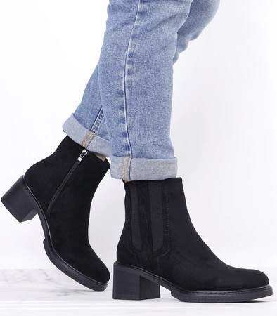 Botki zamszowe damskie czarne na klocku Malu
