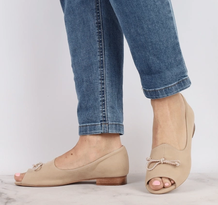 Płaskie czółenka eleganckie z odkrytymi palcami od Azali