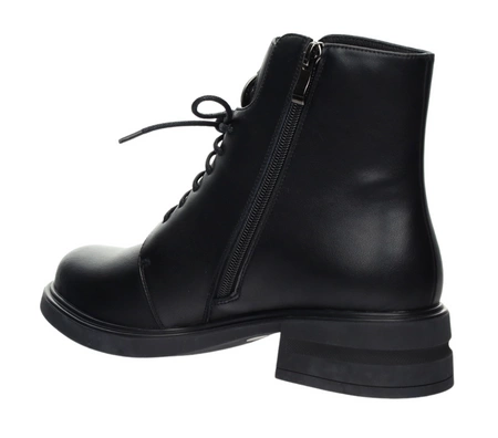 Eleganckie czarne botki jesienne na płaskim obcasie skórzane Gino Fabiani