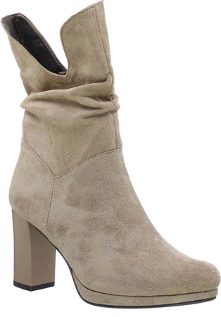 Beżowe botki zamszowe na obcasie i platformie Jezzi