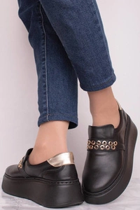 Czarne półbuty damskie skórzane z biżuterią Polska Marka Gino Fabiani