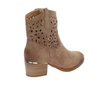Jasnobrązowe botki kowbojki zamszowe Margaret od VINCEZA