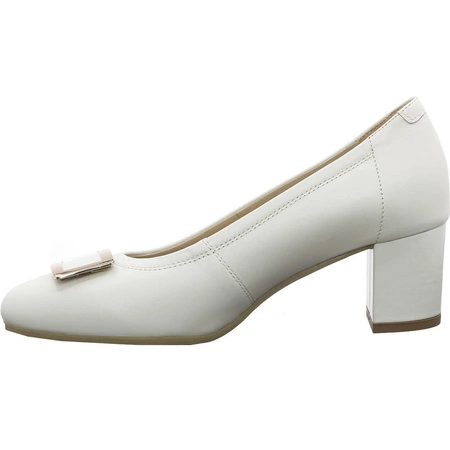 Beżowe skórzane czółenka damskie z klamrą Polskie Gino Fabiani