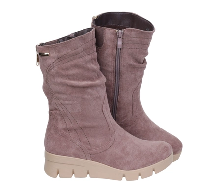 Brązowe buty zimowe damskie na niskiej koturnie Jezzi