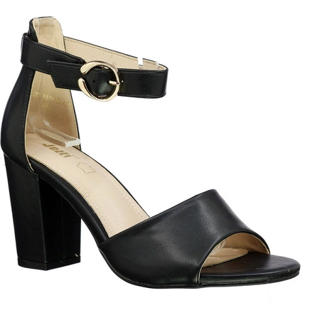 Czarne sandały damskie na obcasie z zakrytą piętą Jezzi