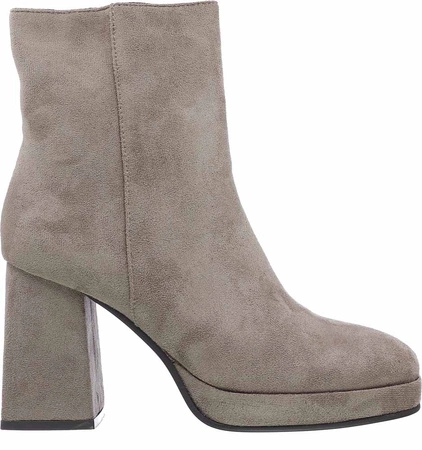 Zamszowe botki na obcasie i platformie ocieplane Jezzi