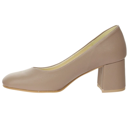 Cieliste czółenka damskie na średnim obcasie Polska Marka AZALI