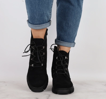 Czarne zamszowe ciepłe botki zimowe damskie rokowe Jezzi