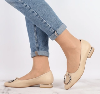 Buty damskie płaskie eleganckie beżowe ze skórzaną wkładką Jezzi