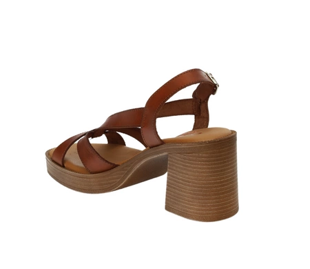 Skórzane hiszpańskie sandały brązowe na obcasie i platformie El Pimpi