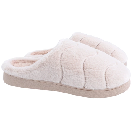 Beżowe mięciutkie kapcie damskie ciepłe zabudowane 