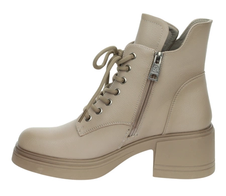 Beżowe botki damskie ze skóry naturalnej na platformie i klocku SEVILA