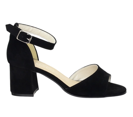 Sandały damskie czarne zamszowe na obcasie z zakrytą piętą Azali - Produkt Polski